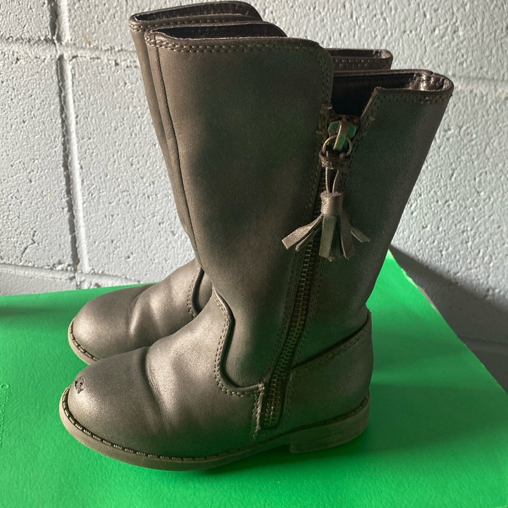 Grey ridding winter boots size 7c.